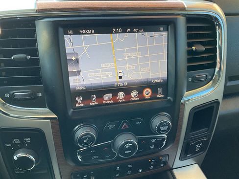 Used 2016 RAM 2500 Laramie w/ Convenience Group image 15