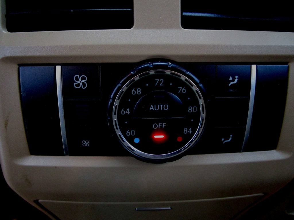 Used 2013 Mercedes-Benz GL 450 4MATIC image 30
