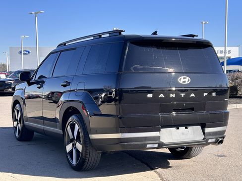 Used 2025 Hyundai Santa Fe Limited image 5