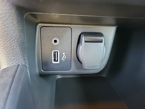 New 2025 Nissan Versa S w/ Trunk Package image 24