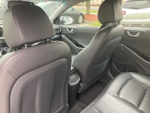 Used 2018 Hyundai Ioniq Limited image 29