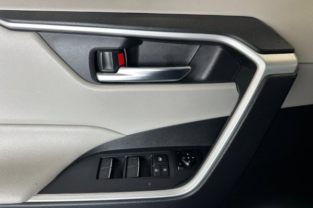 Certified 2024 Toyota RAV4 XLE AWD/4WD image 14