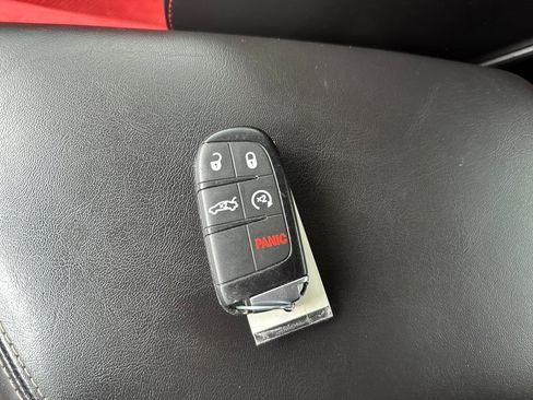 Used 2016 Dodge Challenger R/T Scat Pack image 18