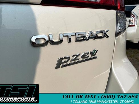 Used 2013 Subaru Outback 2.5i Premium image 8