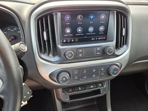 Used 2021 Chevrolet Colorado LT image 22