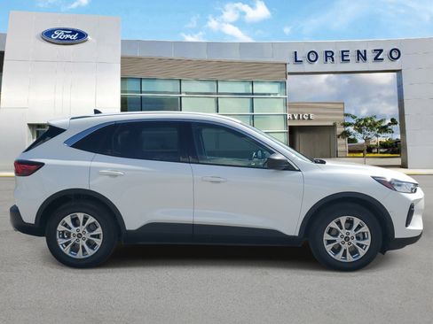 Used 2024 Ford Escape Active FWD image 4