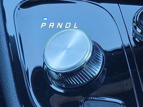 New 2026 Chrysler Pacifica Select AWD/4WD image 30