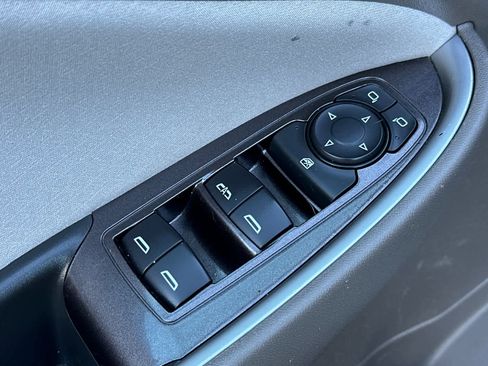 Used 2022 Chevrolet Malibu LT image 13