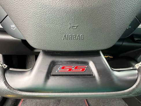 Used 2019 Chevrolet Camaro SS image 37