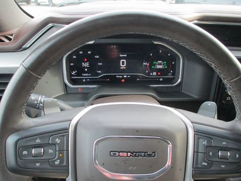 Certified 2024 GMC Sierra 1500 Denali w/ Denali Reserve Package image 31