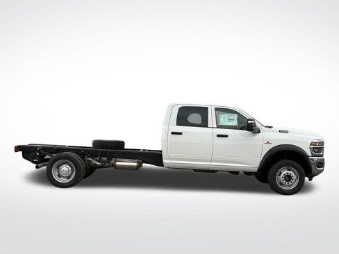 New 2026 RAM 5500 Tradesman image 2