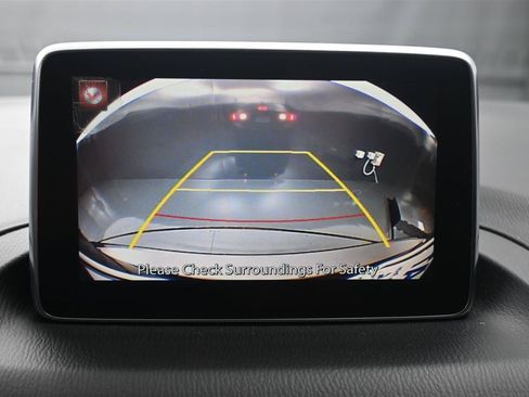 Used 2016 MAZDA MAZDA3 s Touring FWD image 13
