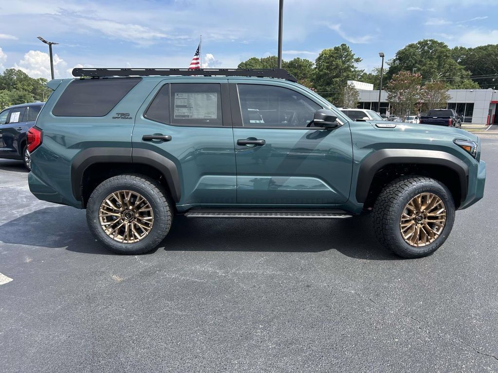 New 2026 Toyota 4Runner TRD Off-Road Premium AWD/4WD image 2