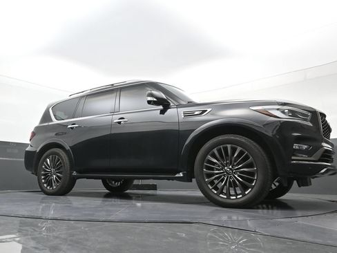 Used 2023 INFINITI QX80 Premium Select w/ All-Season Package AWD/4WD image 22