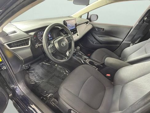 Used 2022 Toyota Corolla LE FWD image 17