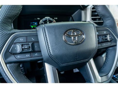Used 2026 Toyota Tundra Limited w/ TRD Off-Road Package AWD/4WD image 31