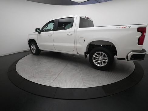 Certified 2022 Chevrolet Silverado 1500 RST image 12