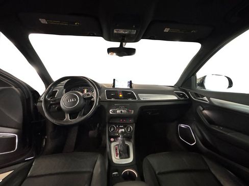 Used 2016 Audi Q3 2.0T Prestige w/ Prestige Package image 18