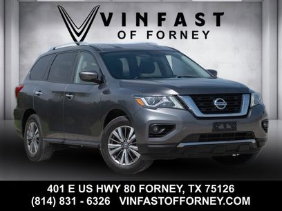 Used 2020 Nissan Pathfinder SV