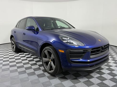 New 2025 Porsche Macan image 7