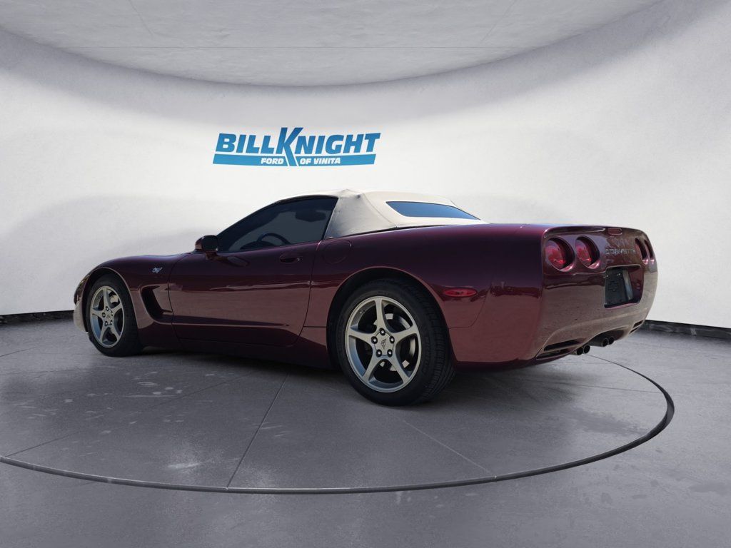 Used 2003 Chevrolet Corvette Convertible w/ Preferred Equipment Group1 RWD image 3