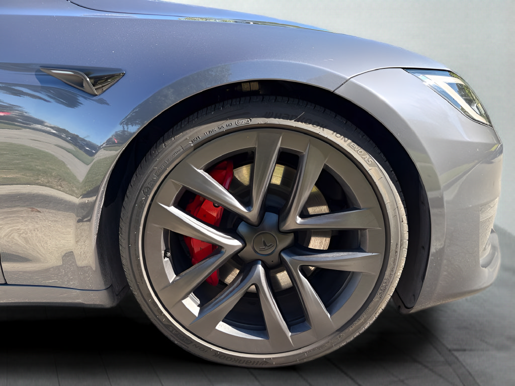 Used 2023 Tesla Model S Plaid AWD/4WD image 45