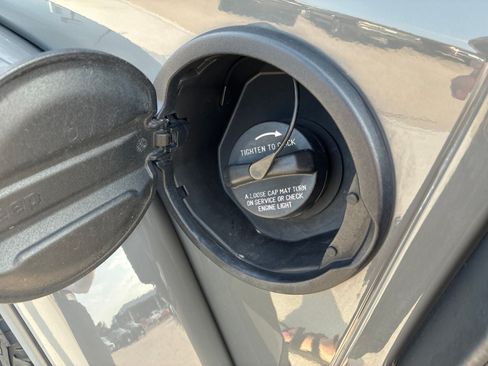 Used 2020 Jeep Wrangler Unlimited Rubicon AWD/4WD image 22