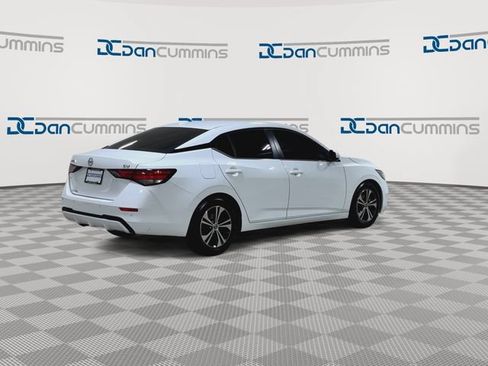 Used 2021 Nissan Sentra SV FWD image 8