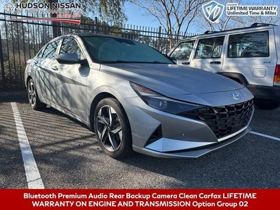 Used 2023 Hyundai Elantra SEL w/ Convenience Package