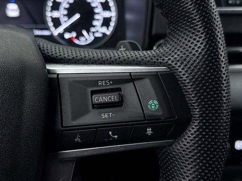 Used 2023 Mitsubishi Outlander SE image 21