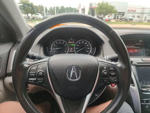 Used 2017 Acura TLX V6 w/ Technology Package FWD image 3