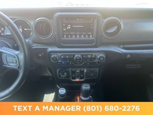 Used 2023 Jeep Wrangler Unlimited w/ Cold Weather Group AWD/4WD image 21