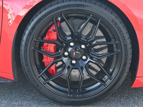 Used 2023 Chevrolet Corvette Z06 image 13