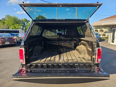 Used 2016 RAM 1500 Laramie w/ Convenience Group AWD/4WD image 20