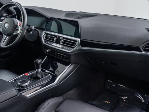 Used 2021 BMW M4 Coupe w/ Executive Package image 14