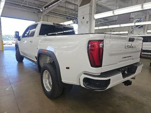 Used 2024 GMC Sierra 3500 Denali w/ Denali Reserve Package AWD/4WD image 5