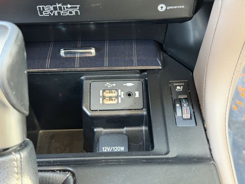 Used 2022 Lexus GX 460 Luxury image 28