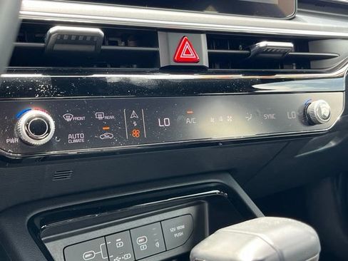 Certified 2025 Kia K5 GT FWD image 26