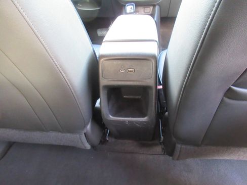 Used 2024 Buick Envista Sport Touring w/ Convenience II Package FWD image 32
