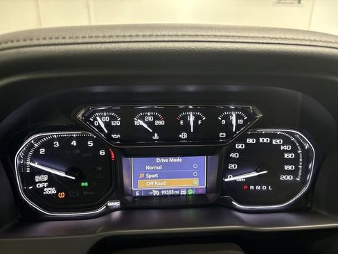 Used 2021 GMC Sierra 1500 Elevation image 34
