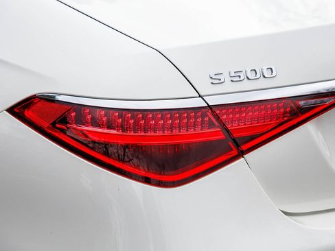 Used 2022 Mercedes-Benz S 500 S 500 image 8