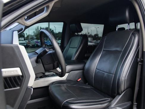 Used 2016 Ford F150 Lariat w/ Equipment Group 501A Mid AWD/4WD image 21