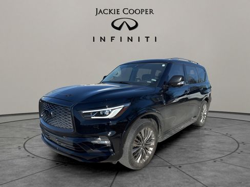 Certified 2018 INFINITI QX80 4WD w/ Deluxe Technology Package image 10
