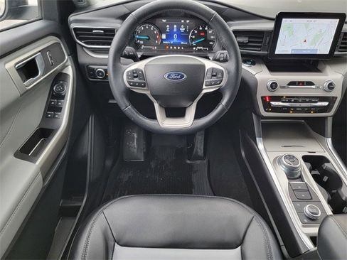 Certified 2023 Ford Explorer XLT w/ Equipment Group 202A image 32