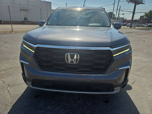 Used 2025 Honda Pilot EX-L image 3