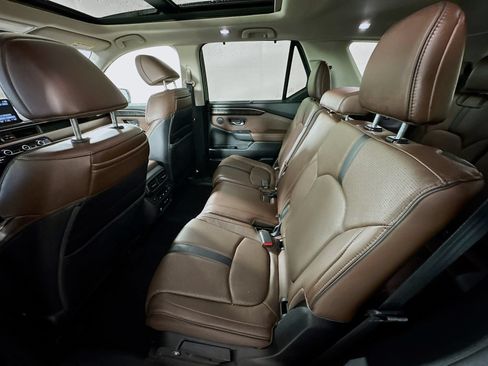 Used 2023 Honda Pilot Elite image 22