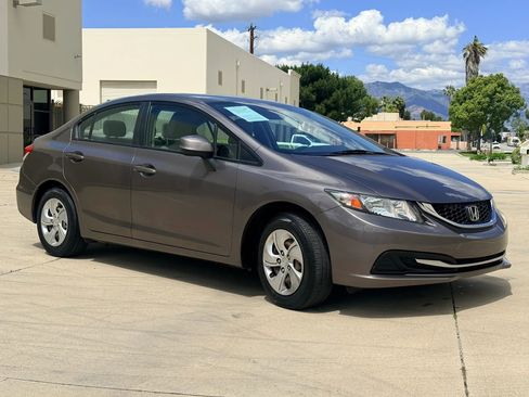Used 2013 Honda Civic LX image 3
