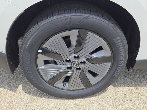 New 2025 Nissan Murano SL image 13