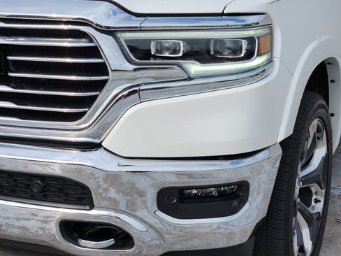 Used 2024 RAM 1500 Limited AWD/4WD image 11