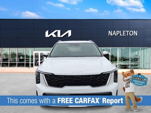 Certified 2025 Kia Sorento EX image 2